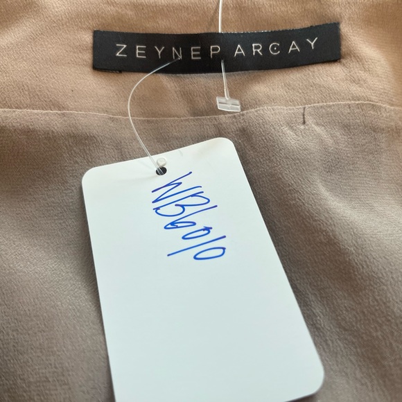 Zeynep Arcay NWT Sequin Slit Skirt in Nude - Picture 16 of 16